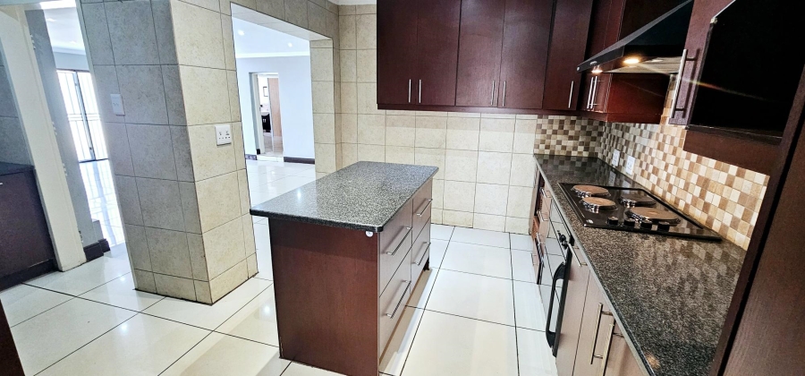 8 Bedroom Property for Sale in Wierda Park Gauteng