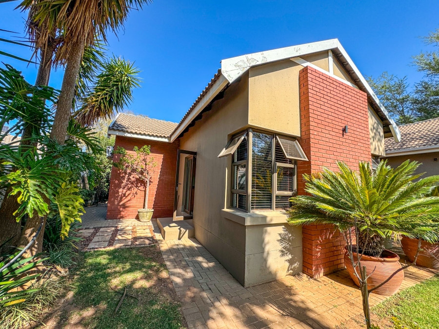 To Let 1 Bedroom Property for Rent in Silver Lakes Golf Estate Gauteng