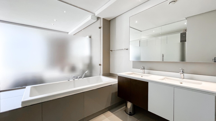 To Let 2 Bedroom Property for Rent in Sandown Gauteng