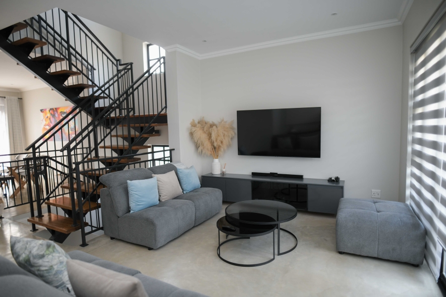 3 Bedroom Property for Sale in Bryanston Gauteng