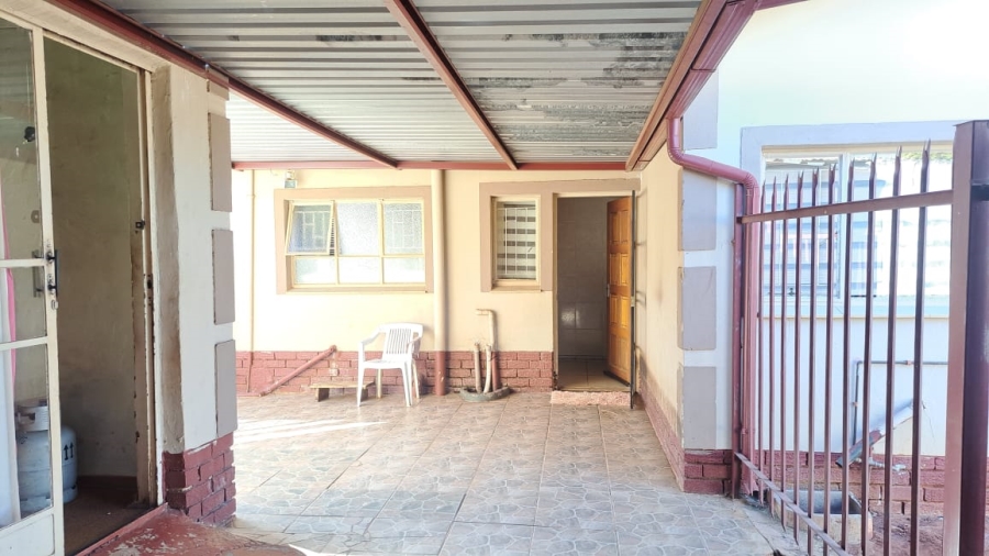 4 Bedroom Property for Sale in Amandasig Gauteng
