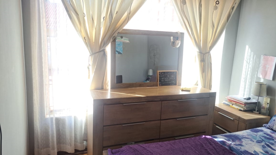 4 Bedroom Property for Sale in Amandasig Gauteng