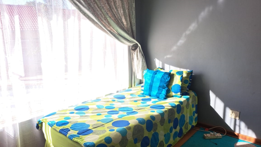 4 Bedroom Property for Sale in Amandasig Gauteng