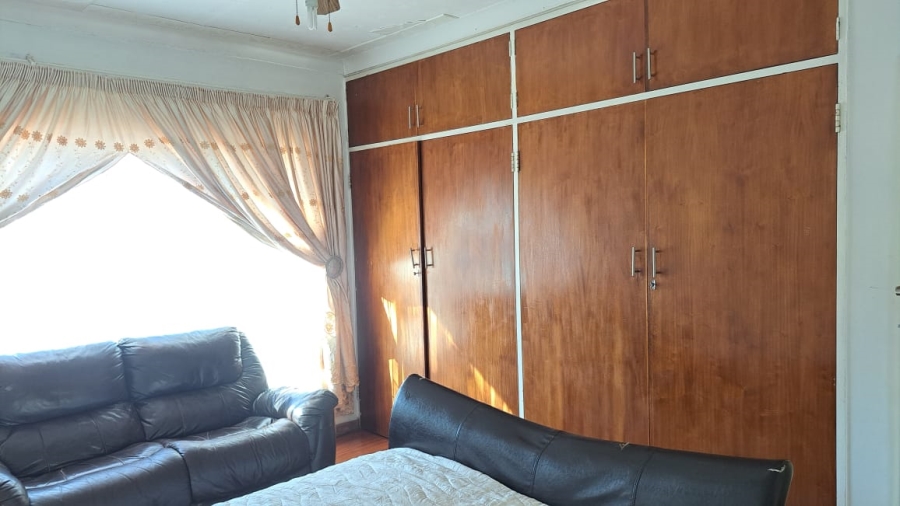 4 Bedroom Property for Sale in Amandasig Gauteng