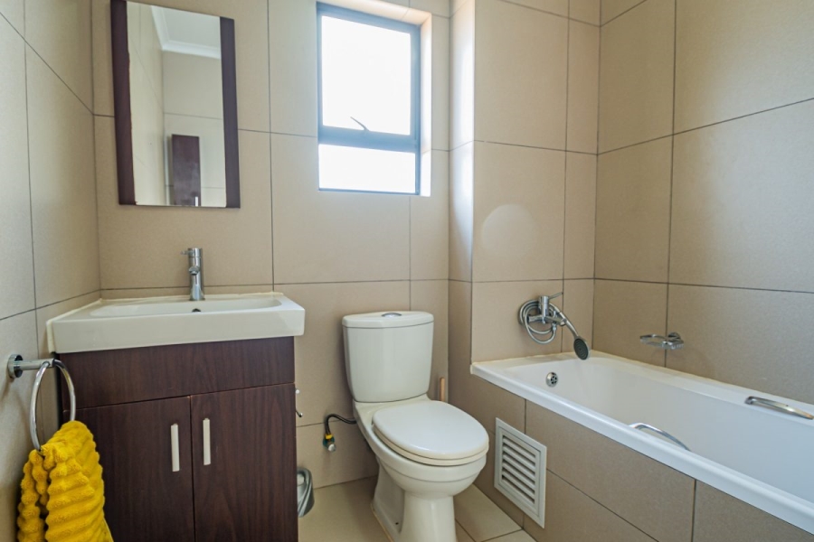 2 Bedroom Property for Sale in Carlswald Gauteng