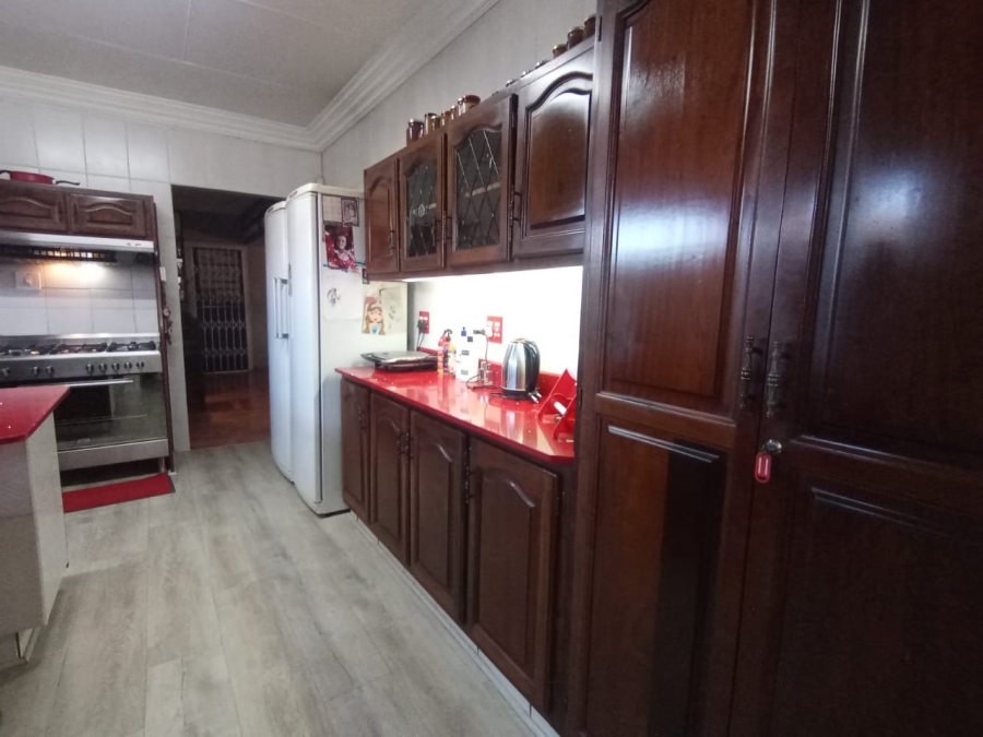4 Bedroom Property for Sale in Risiville Gauteng