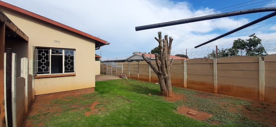 To Let 3 Bedroom Property for Rent in Minnebron Gauteng