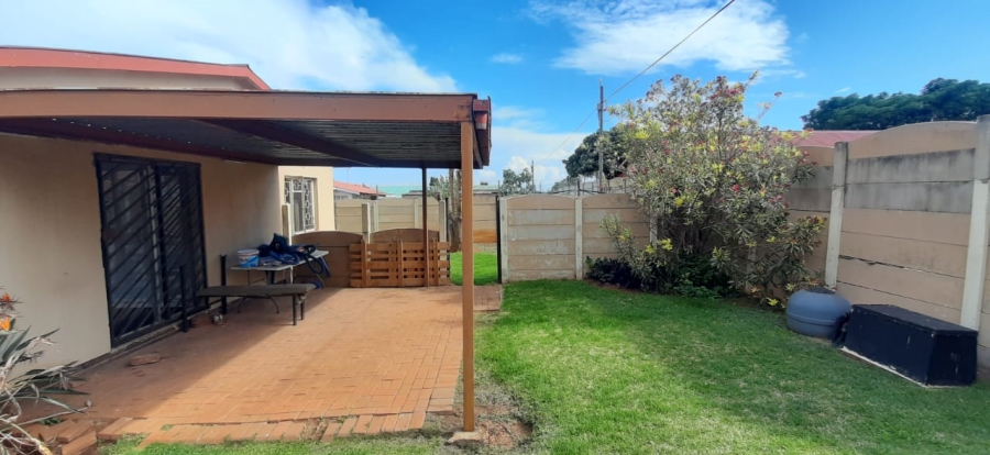 To Let 3 Bedroom Property for Rent in Minnebron Gauteng