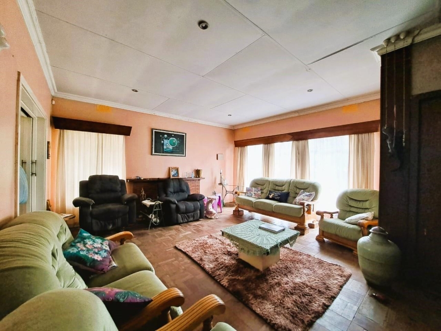 4 Bedroom Property for Sale in Three Rivers Gauteng