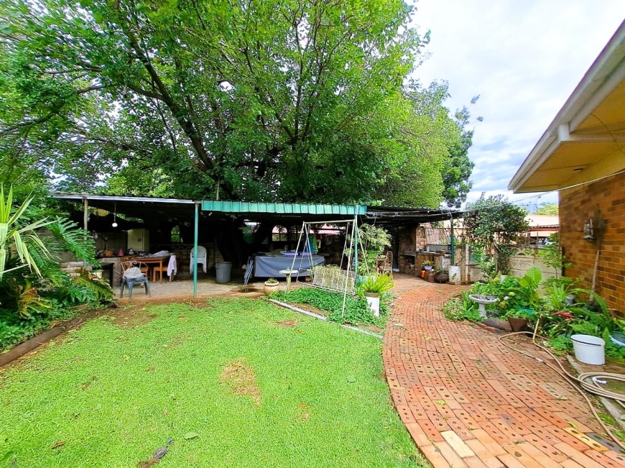 4 Bedroom Property for Sale in Three Rivers Gauteng