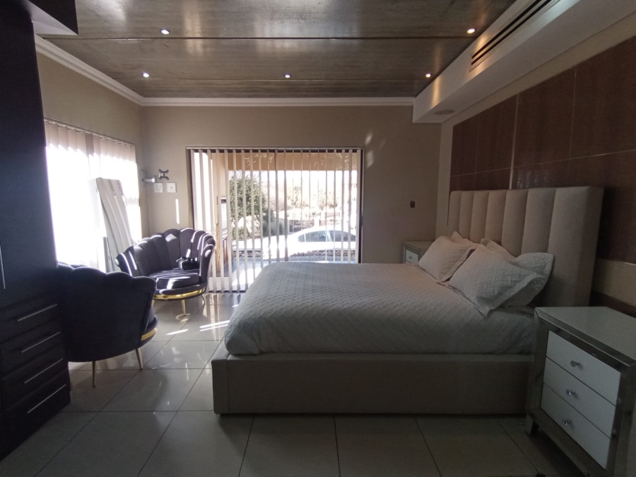 4 Bedroom Property for Sale in Risiville Gauteng