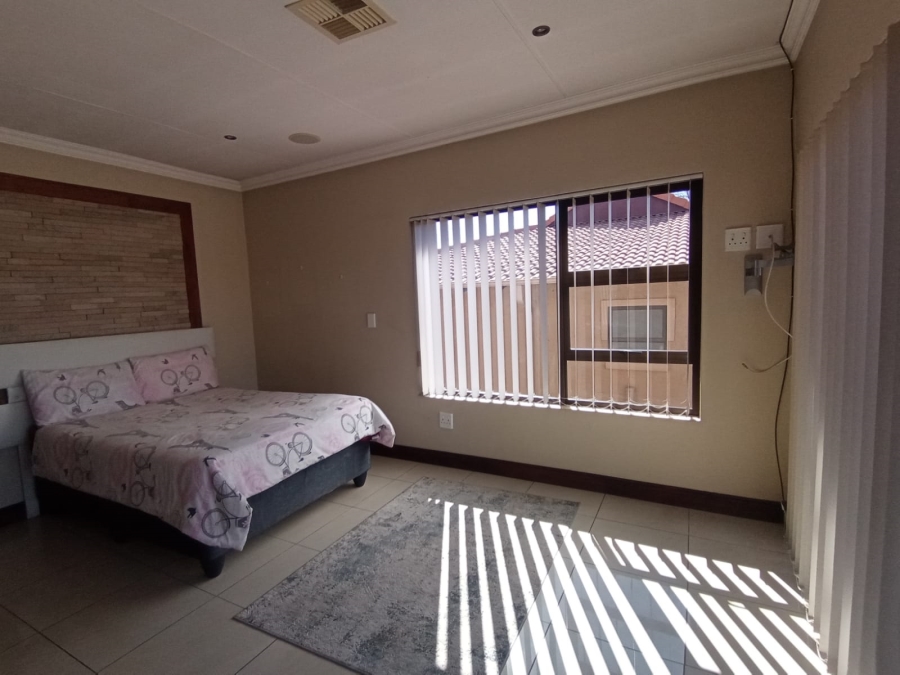 4 Bedroom Property for Sale in Risiville Gauteng