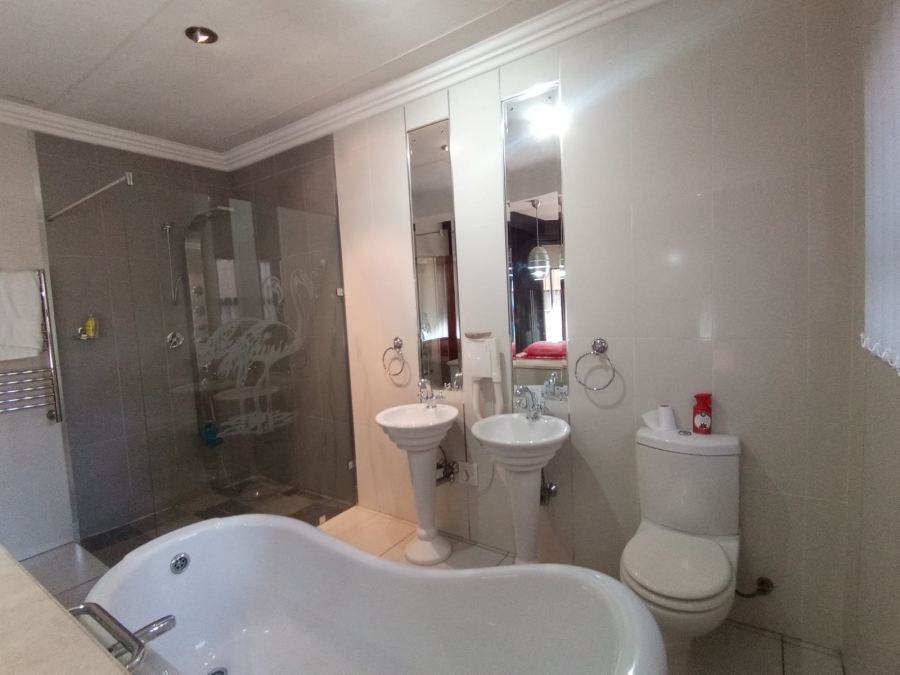 4 Bedroom Property for Sale in Risiville Gauteng