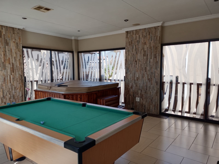 4 Bedroom Property for Sale in Risiville Gauteng
