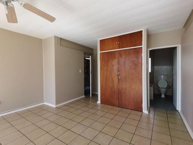 0 Bedroom Property for Sale in Queenswood Gauteng