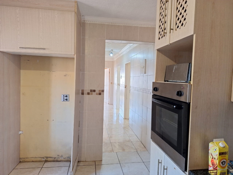3 Bedroom Property for Sale in Soshanguve G Gauteng