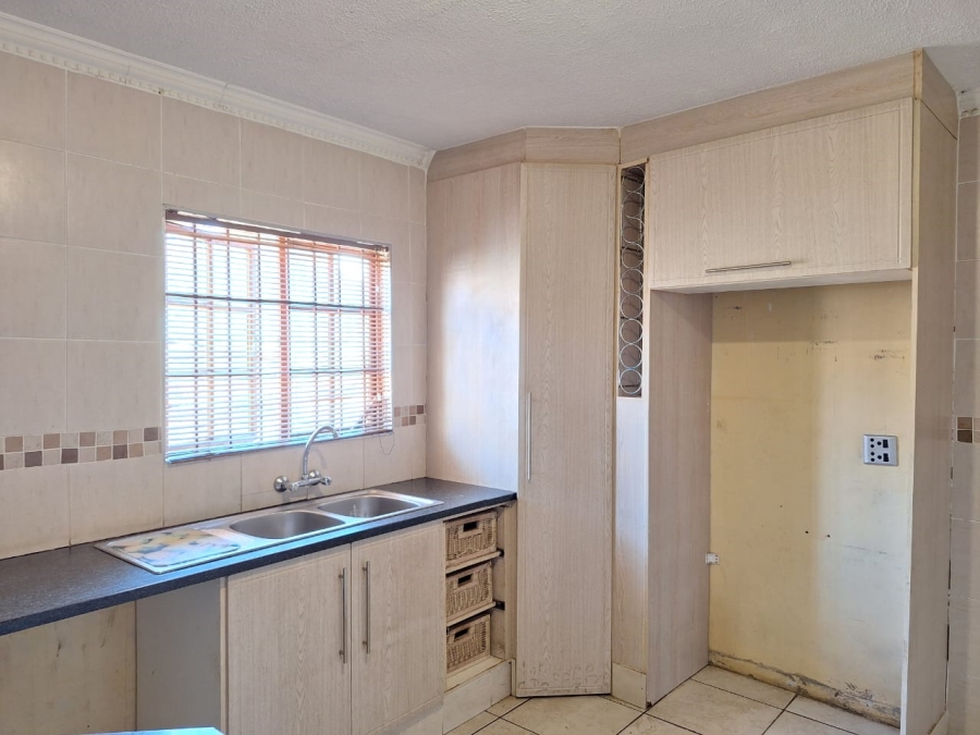 3 Bedroom Property for Sale in Soshanguve G Gauteng