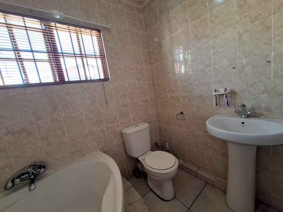 3 Bedroom Property for Sale in Soshanguve G Gauteng