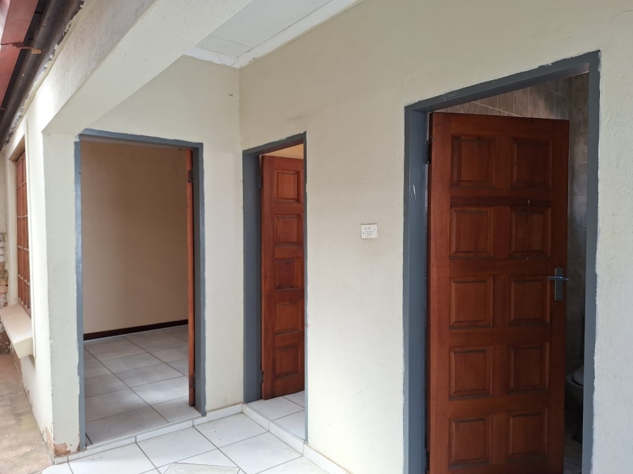 3 Bedroom Property for Sale in Soshanguve G Gauteng
