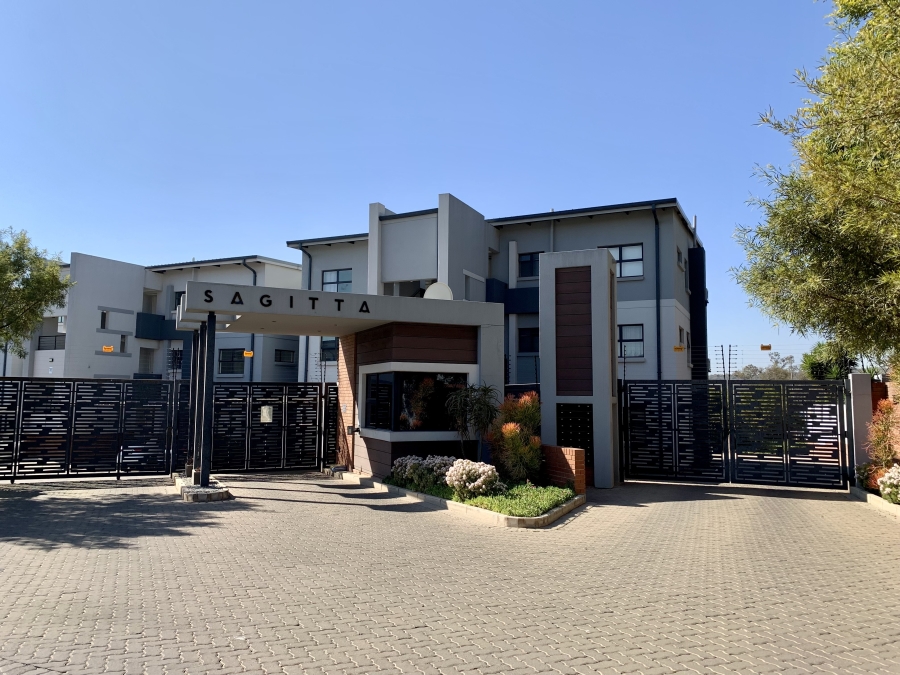 2 Bedroom Property for Sale in Lonehill Gauteng