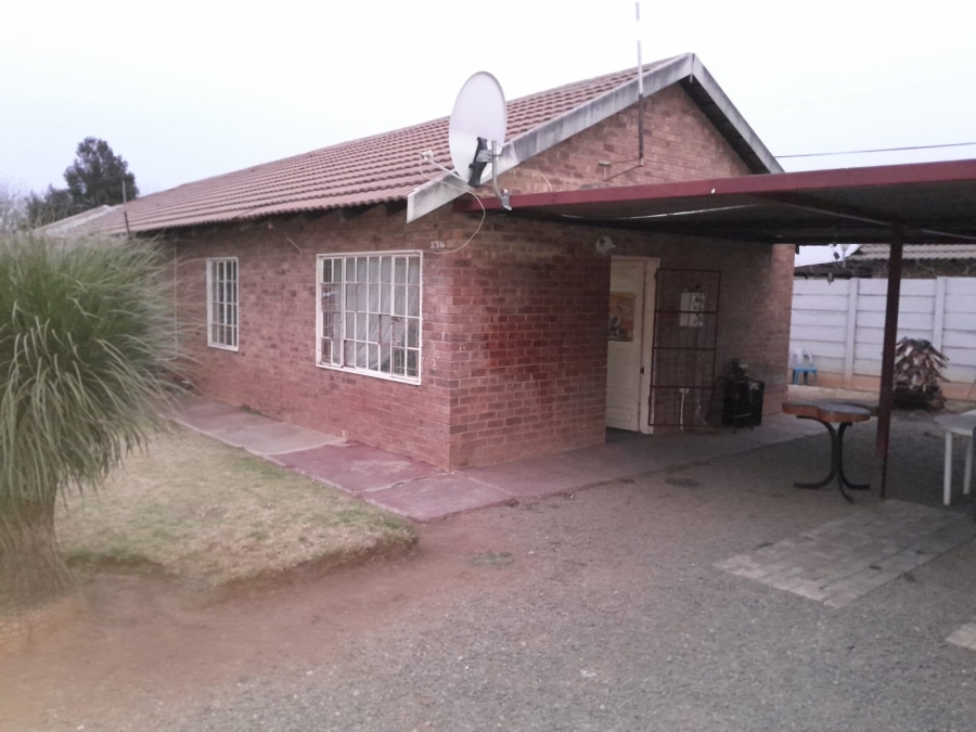 2 Bedroom Property for Sale in Elandspoort Gauteng