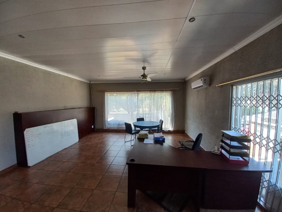 4 Bedroom Property for Sale in Selection Park Gauteng