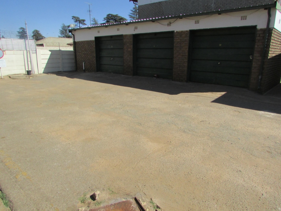 2 Bedroom Property for Sale in Randfontein Central Gauteng