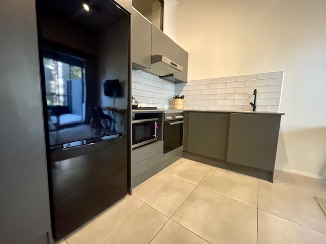 To Let 1 Bedroom Property for Rent in Sandton Central Gauteng