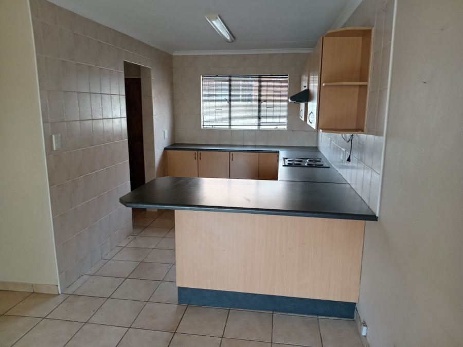 To Let 3 Bedroom Property for Rent in Terenure Gauteng