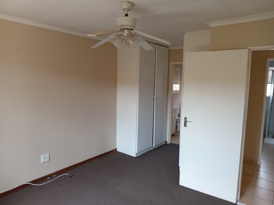 To Let 3 Bedroom Property for Rent in Terenure Gauteng