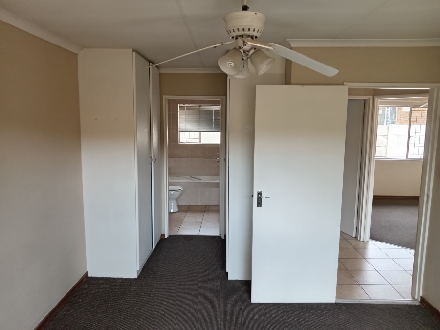 To Let 3 Bedroom Property for Rent in Terenure Gauteng