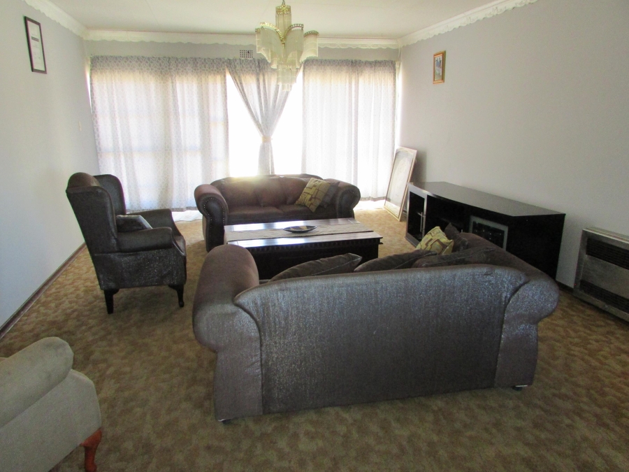 3 Bedroom Property for Sale in Hillshaven Gauteng