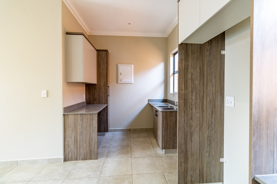 3 Bedroom Property for Sale in Six Fountains Residential Estate Gauteng