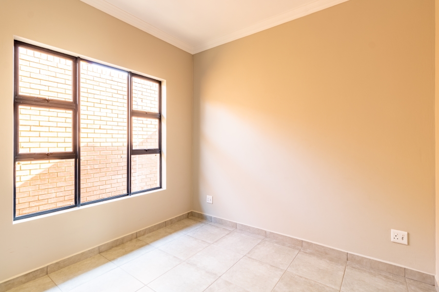 3 Bedroom Property for Sale in Six Fountains Residential Estate Gauteng