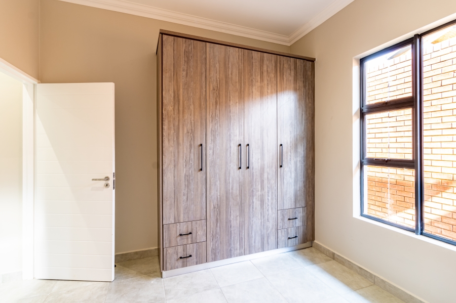 3 Bedroom Property for Sale in Six Fountains Residential Estate Gauteng