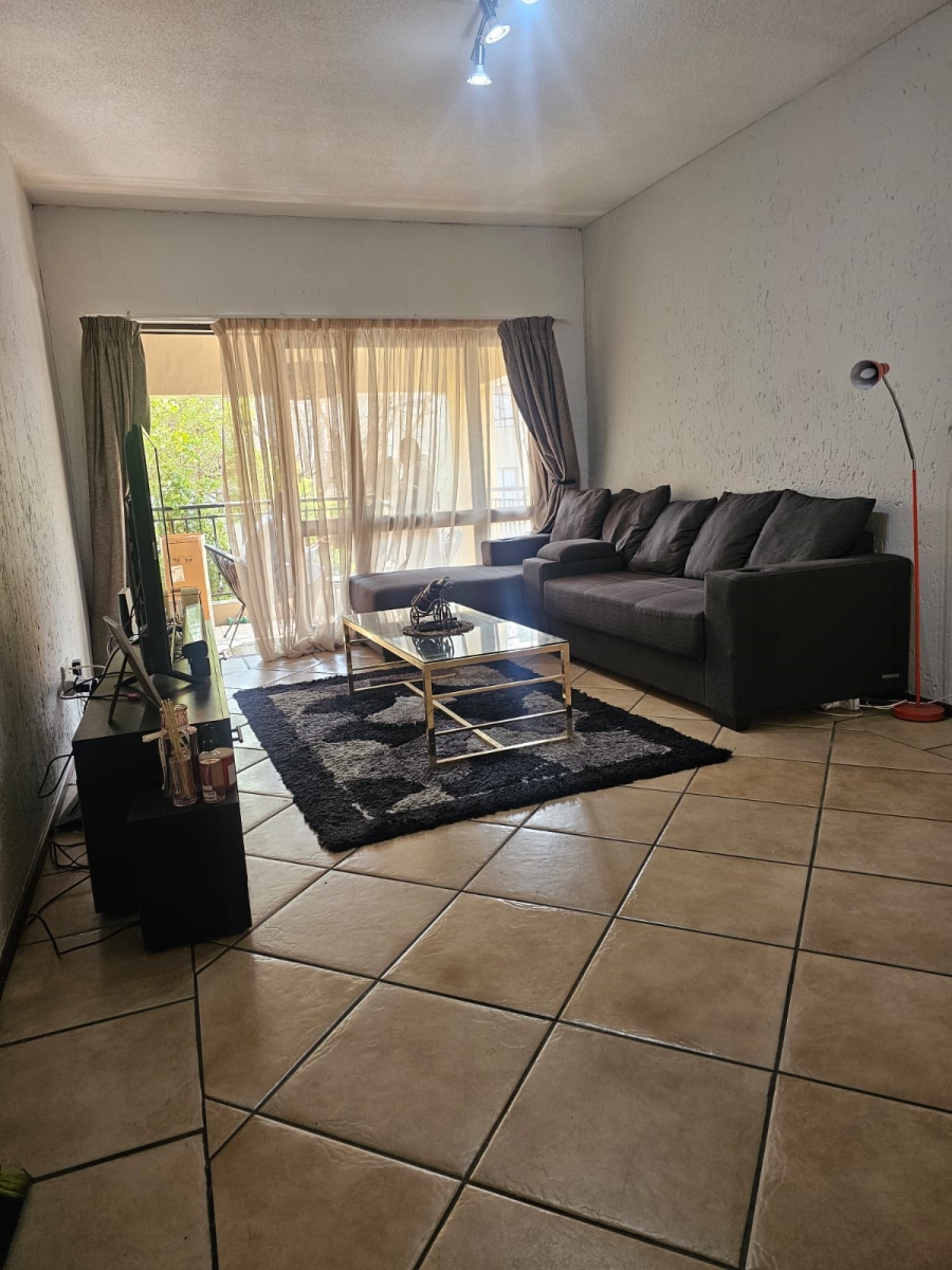 To Let 1 Bedroom Property for Rent in Lonehill Gauteng