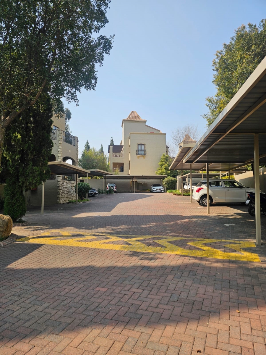 To Let 1 Bedroom Property for Rent in Lonehill Gauteng