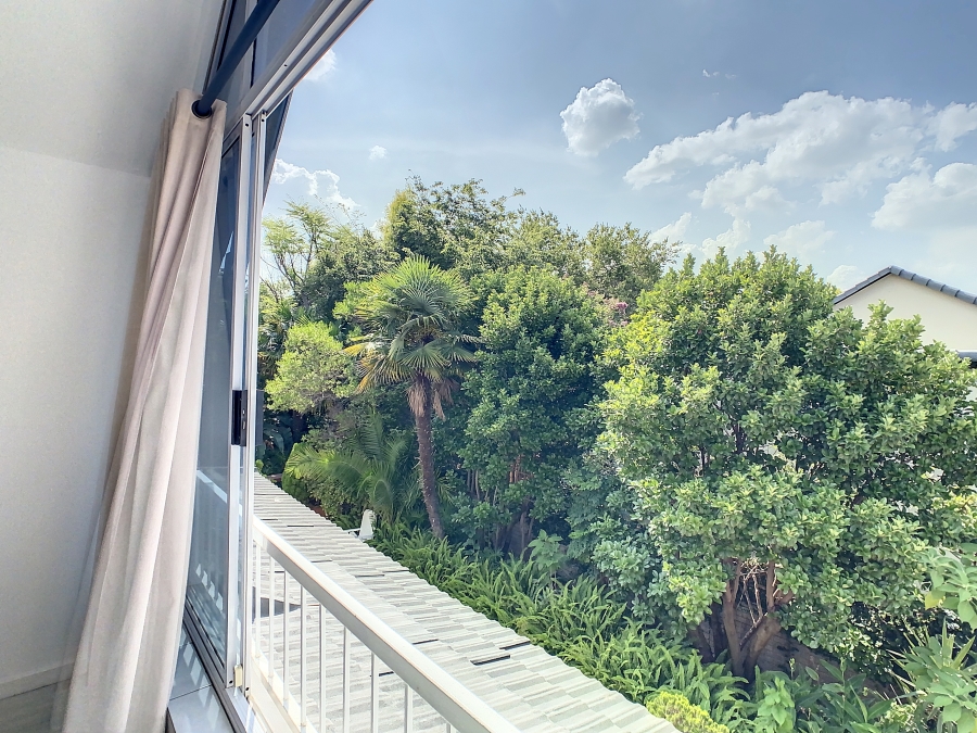2 Bedroom Property for Sale in Silver Lakes Golf Estate Gauteng