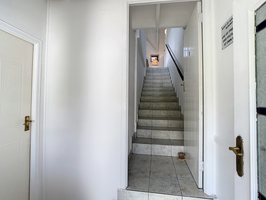 2 Bedroom Property for Sale in Silver Lakes Golf Estate Gauteng