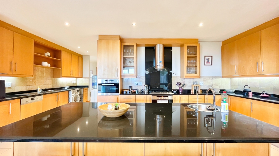 4 Bedroom Property for Sale in Morningside Gauteng
