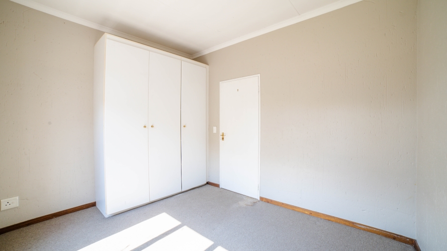 To Let 3 Bedroom Property for Rent in Lonehill Gauteng