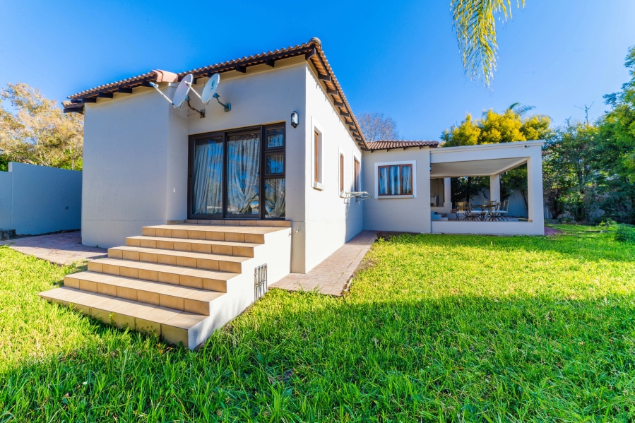 To Let 3 Bedroom Property for Rent in Lonehill Gauteng