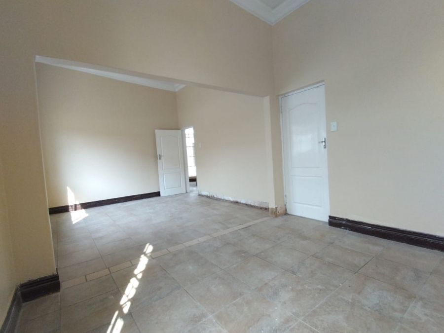 7 Bedroom Property for Sale in Riviera Gauteng