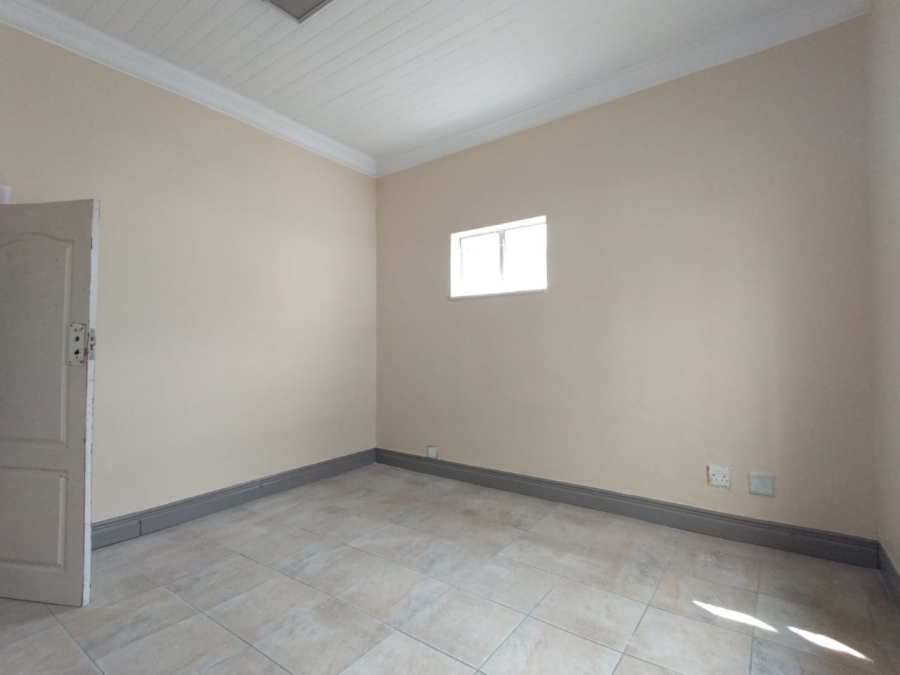7 Bedroom Property for Sale in Riviera Gauteng
