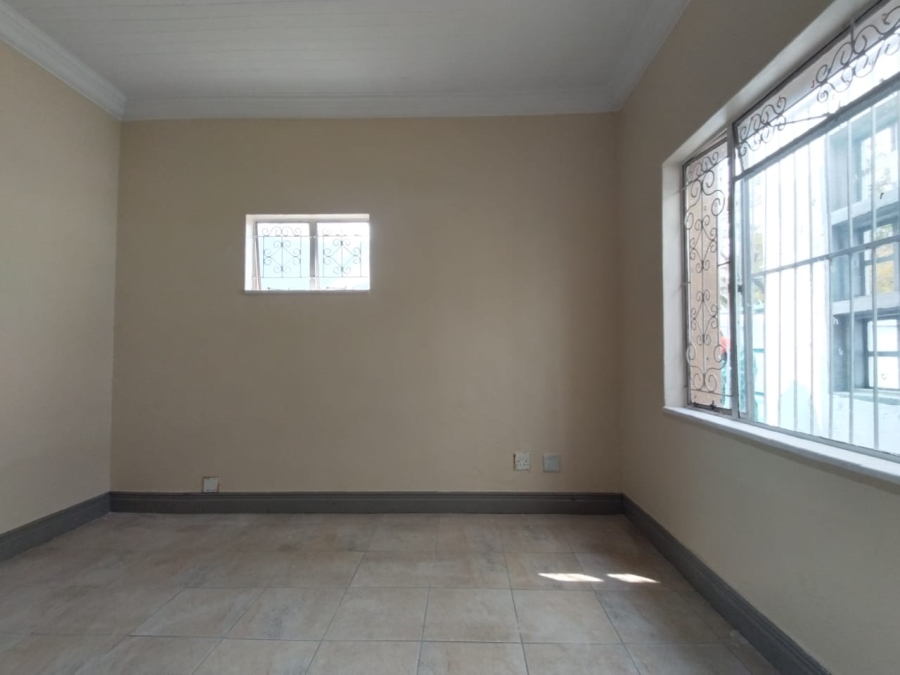 7 Bedroom Property for Sale in Riviera Gauteng