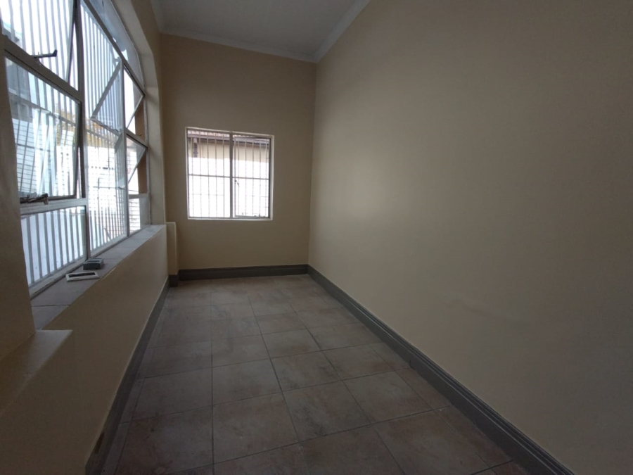 7 Bedroom Property for Sale in Riviera Gauteng