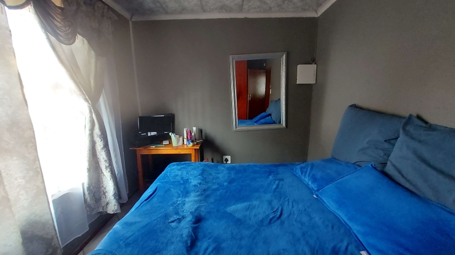2 Bedroom Property for Sale in Alliance Gauteng