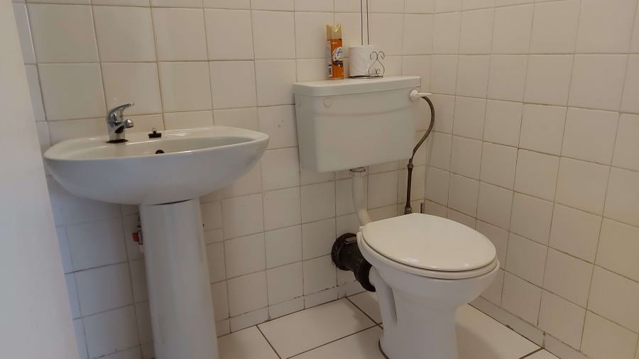 3 Bedroom Property for Sale in Morehill Gauteng