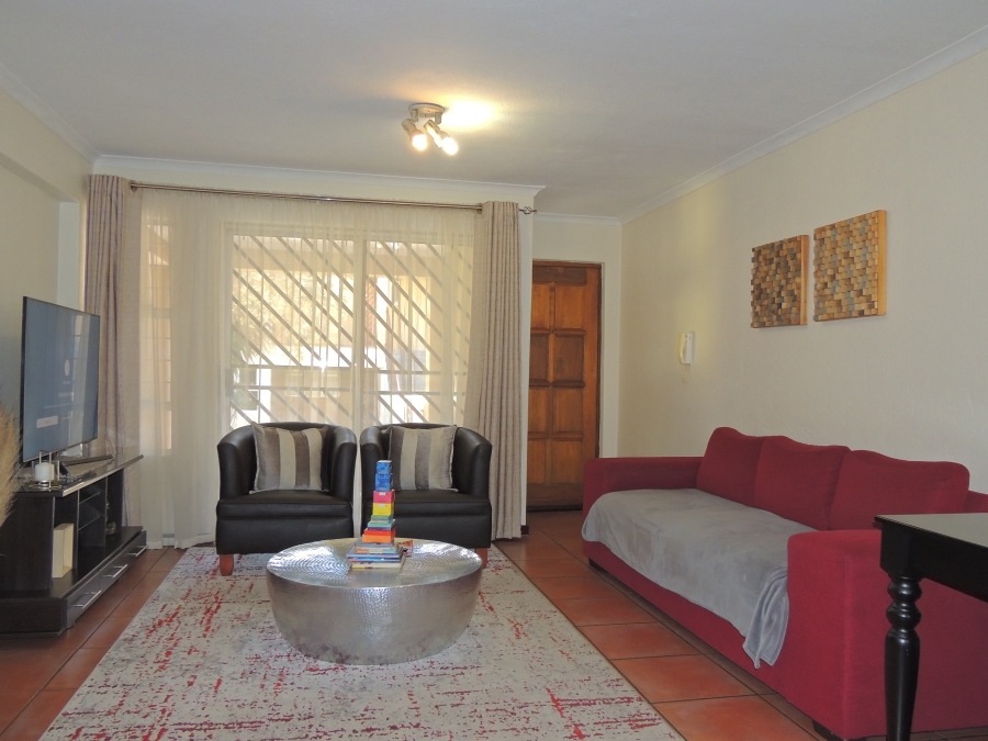 2 Bedroom Property for Sale in Little Falls Gauteng