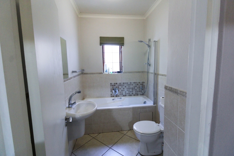 2 Bedroom Property for Sale in Morningside Gauteng